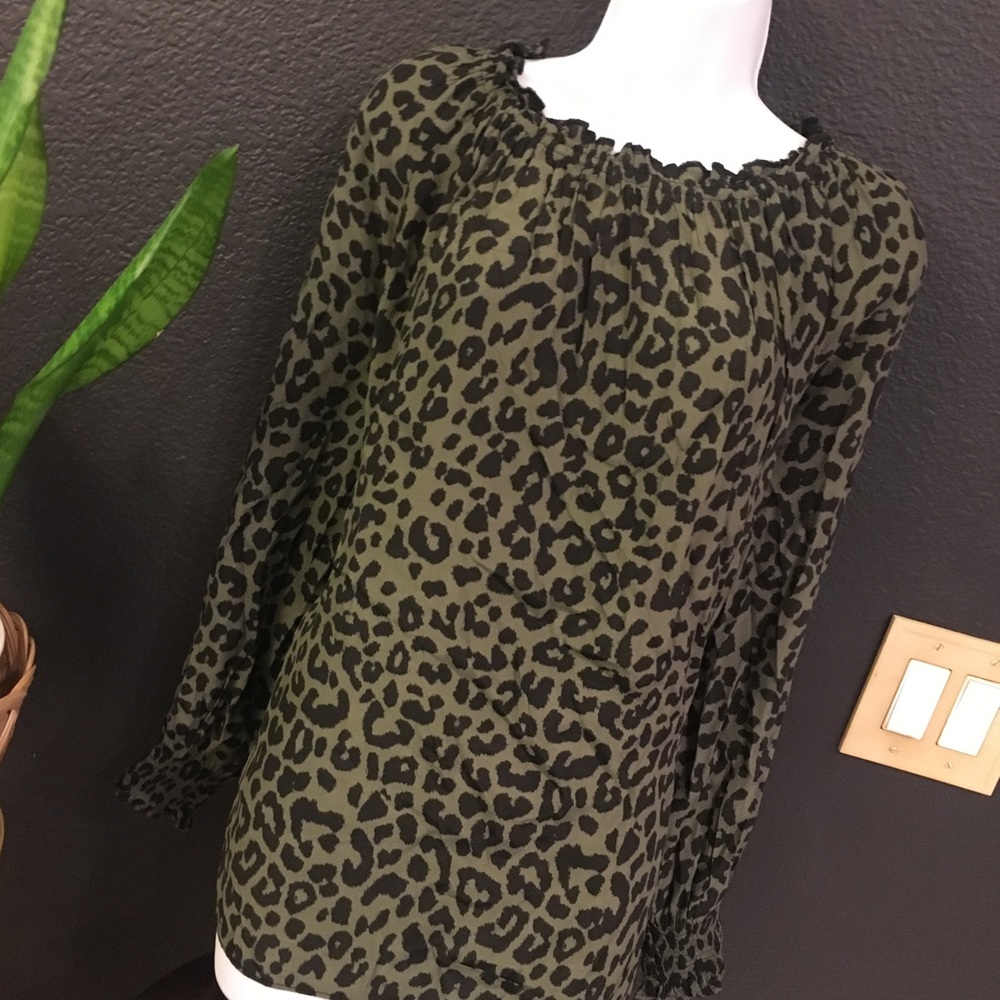 Twelve O Two blouse